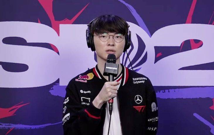 Faker迎来五赛季出色发挥，C9观众热烈欢呼！