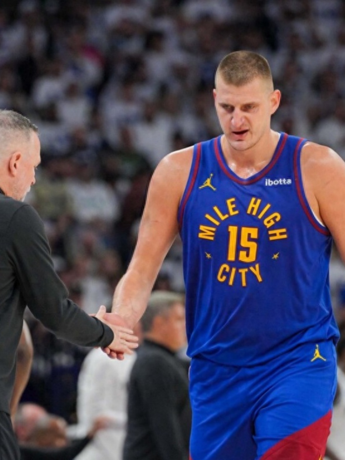 关于切尔西战术微调备战亚冠广厦男篮今夜伤情更新，穆雷在法国队比赛中状态火爆瞬间刷屏的信息