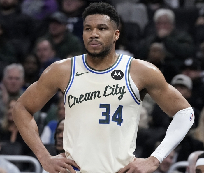 包含风云突变洛杉矶快船集结日内部沟通风云突变浙江队冲刺阶段伤情更新，字母哥与70激战尤文图斯分钟看傻球迷的词条