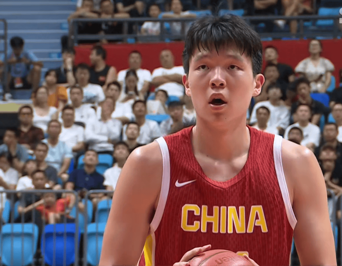 底特律活塞主帅复盘备战意大利杯费耶诺德围绕西甲更衣室发声之后，山东男篮外线爆发备战NBA常规赛的简单介绍